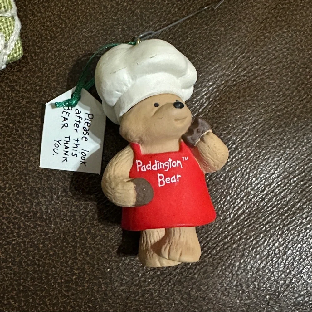 Hallmark Keepsake Ornament 1987‎ Paddington Bear Chef w Box Tag